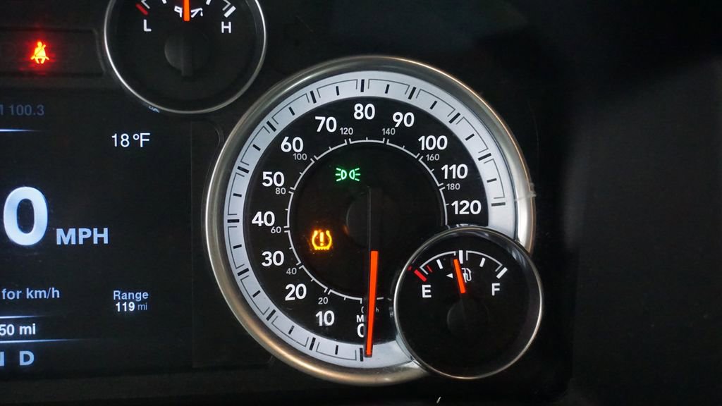 Used 2016 RAM 1500 Big Horn image 39