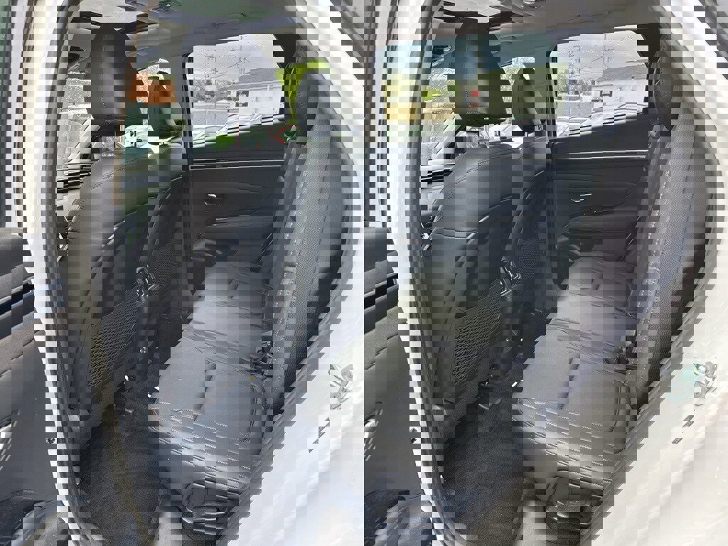 Certified 2022 Hyundai Tucson SEL w/ Convenience + Premium Package image 15