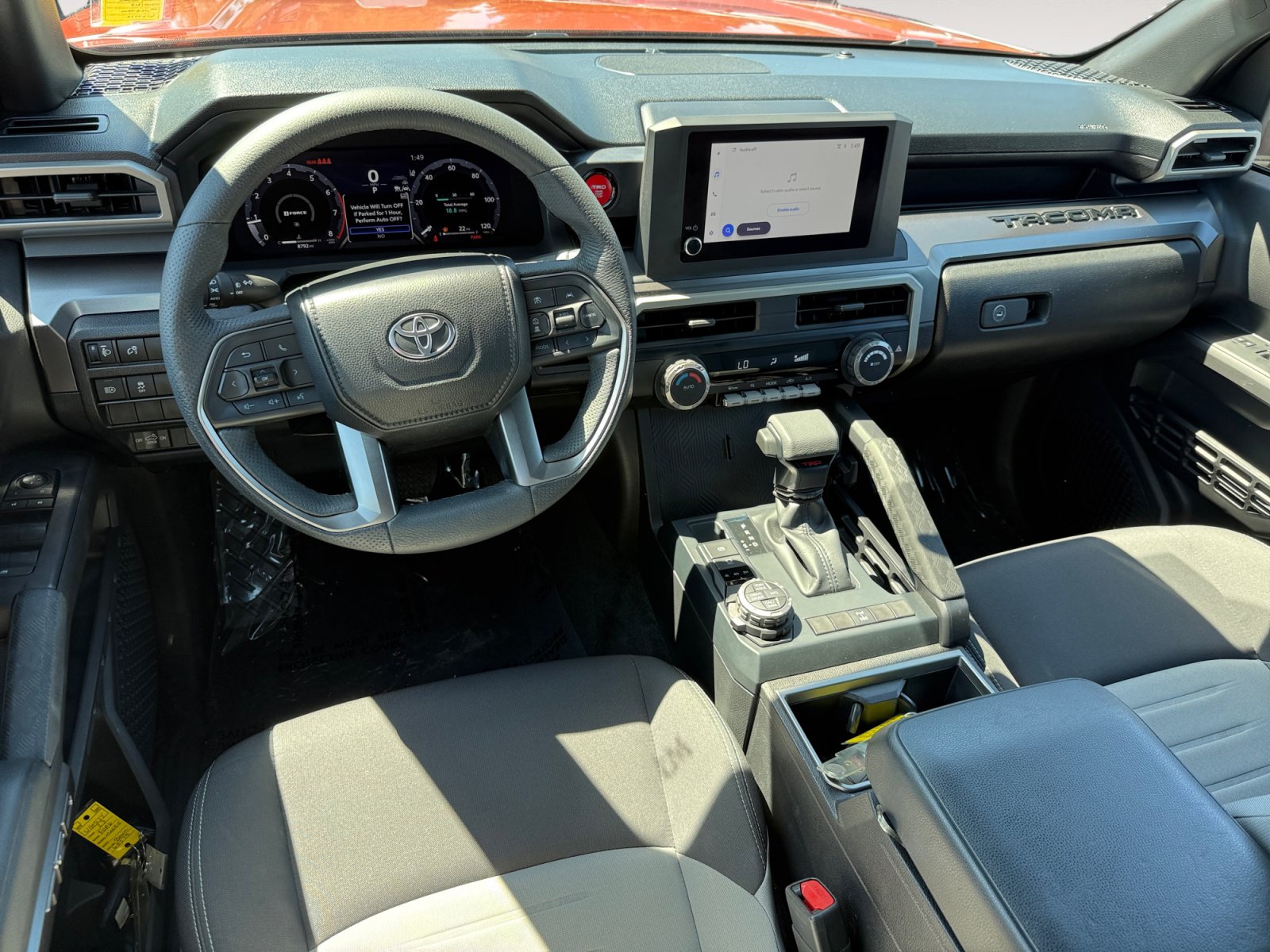 Used 2025 Toyota Tacoma TRD Off-Road AWD/4WD image 15