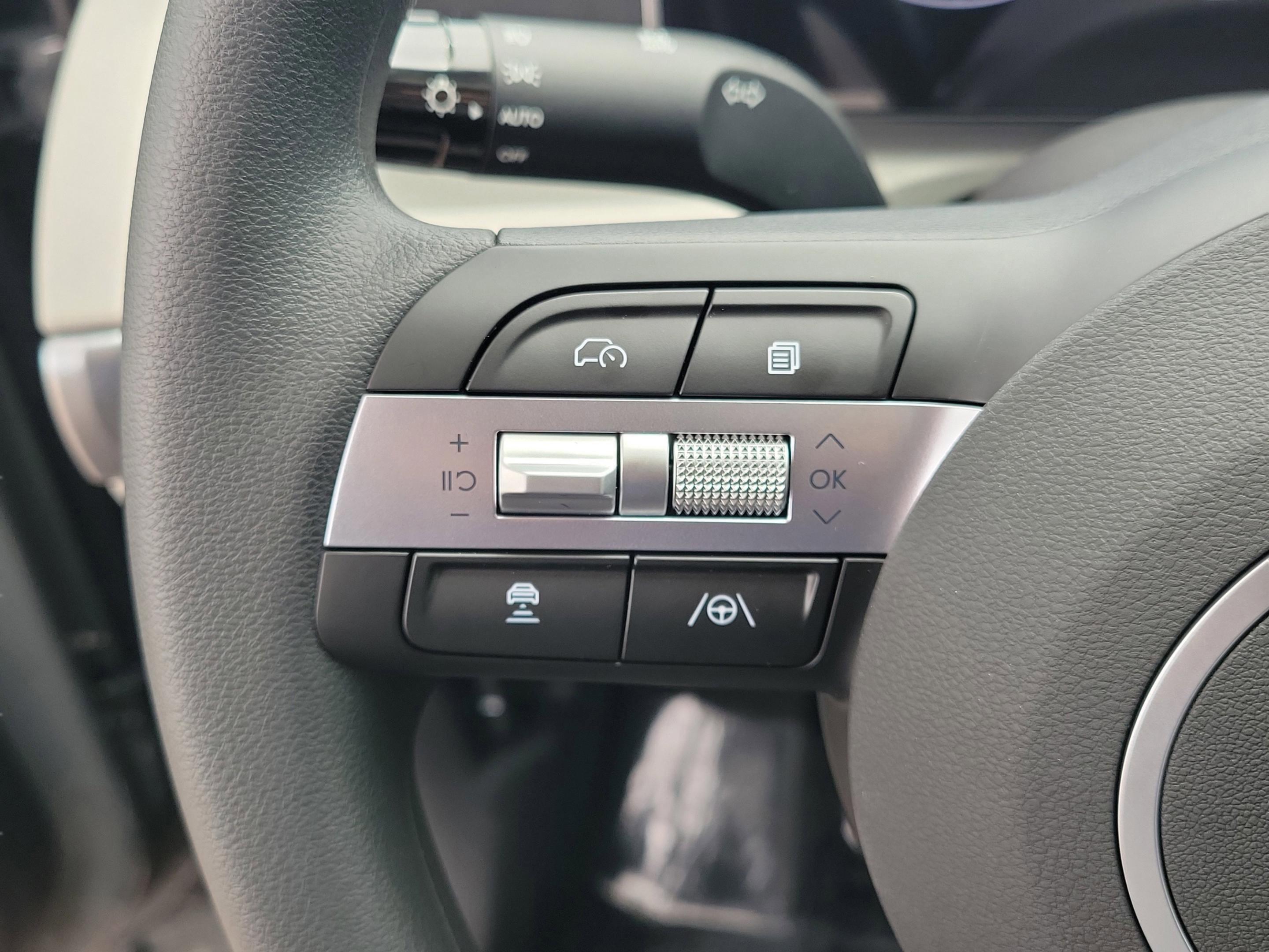 New 2026 Hyundai Tucson SEL image 20