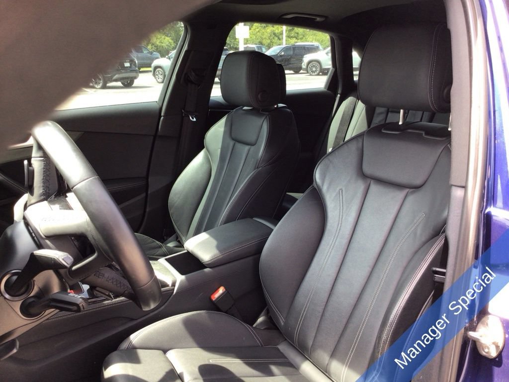 Used 2022 Audi A4 2.0T Premium Plus AWD/4WD image 24