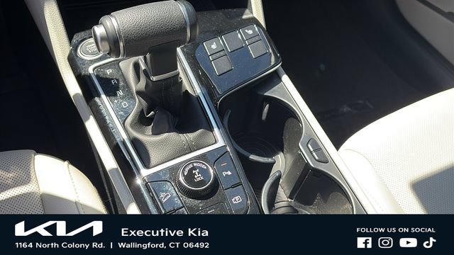 Certified 2025 Kia Sportage EX AWD/4WD image 19