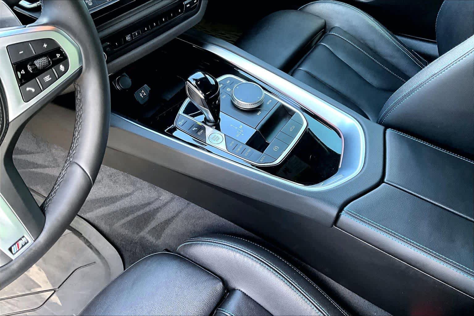 Used 2024 BMW Z4 sDrive30i w/ Shadowloine Package image 17