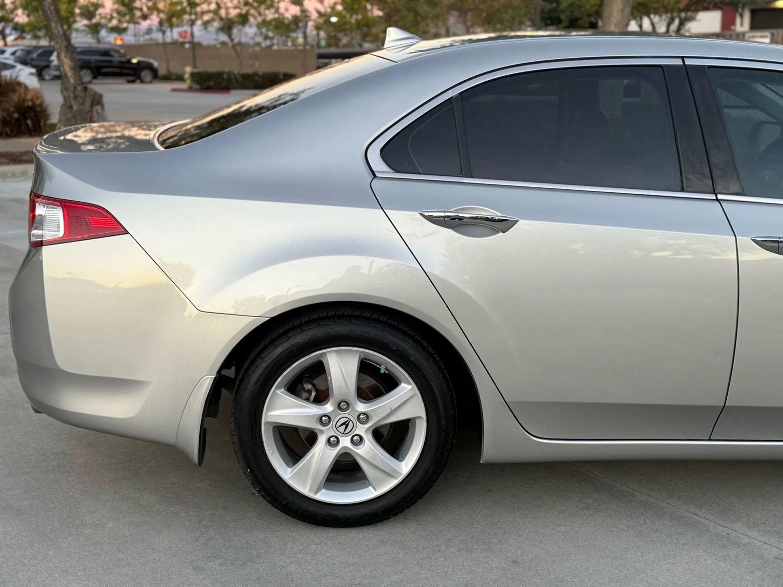 Used 2010 Acura TSX Sedan image 11