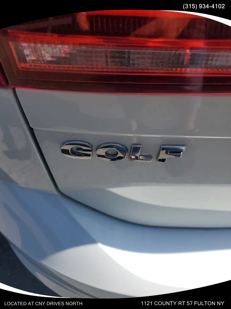 Used 2017 Volkswagen Golf S w/ Driver Assistance Package AWD/4WD image 23