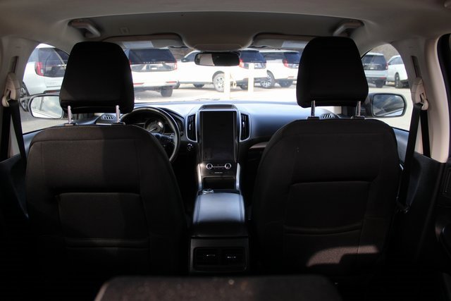 Used 2024 Ford Edge SE image 16