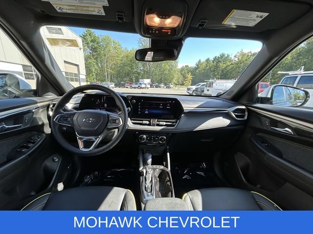 Used 2024 Chevrolet TrailBlazer ACTIV w/ Convenience Package AWD/4WD image 19