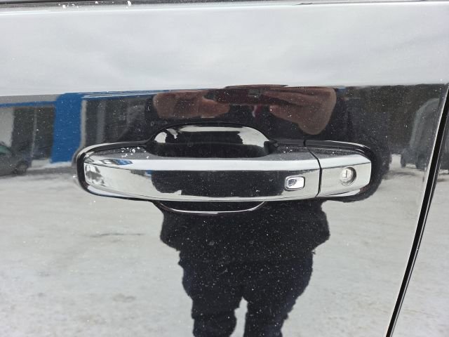 Used 2022 Chevrolet Silverado 1500 LT Trail Boss w/ Convenience Package II image 46