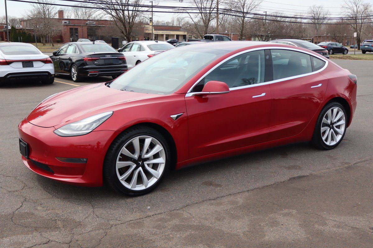 Used 2018 Tesla Model 3 Long Range image 1