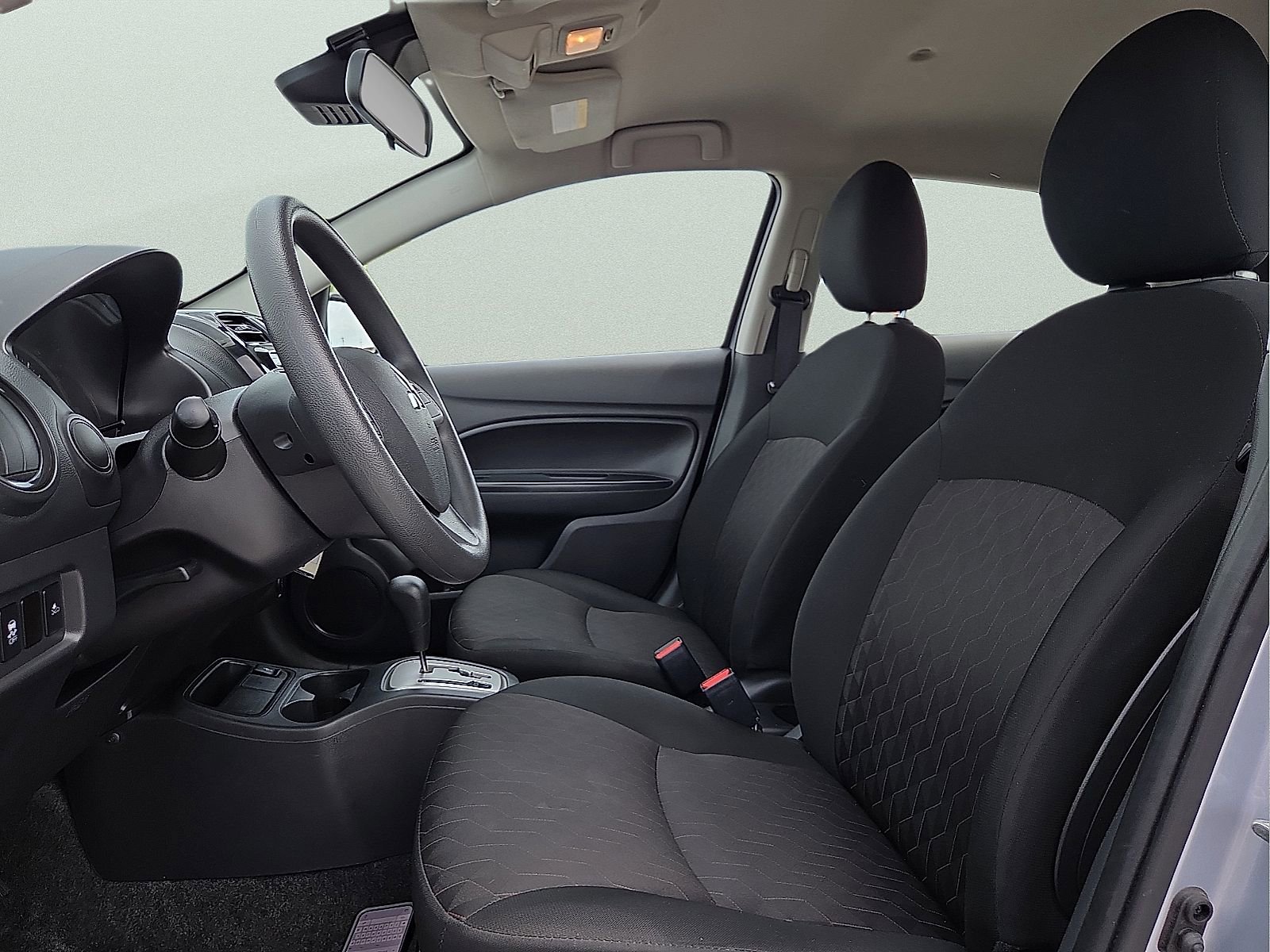 Used 2024 Mitsubishi Mirage ES image 14