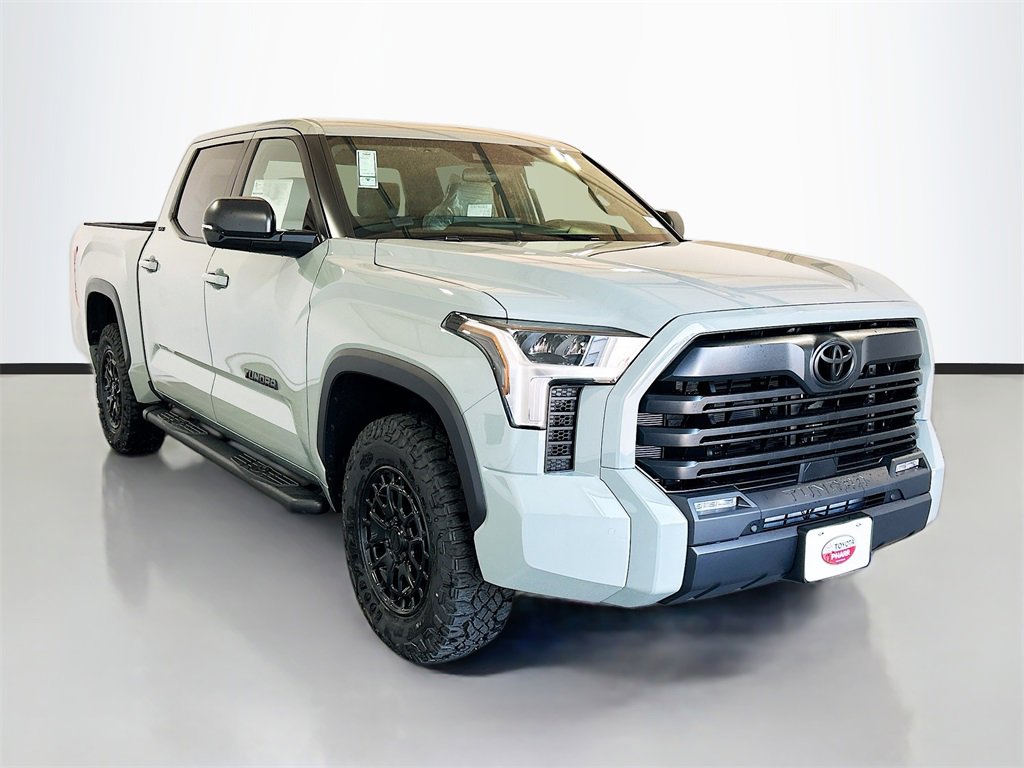 New 2026 Toyota Tundra SR5 image 3