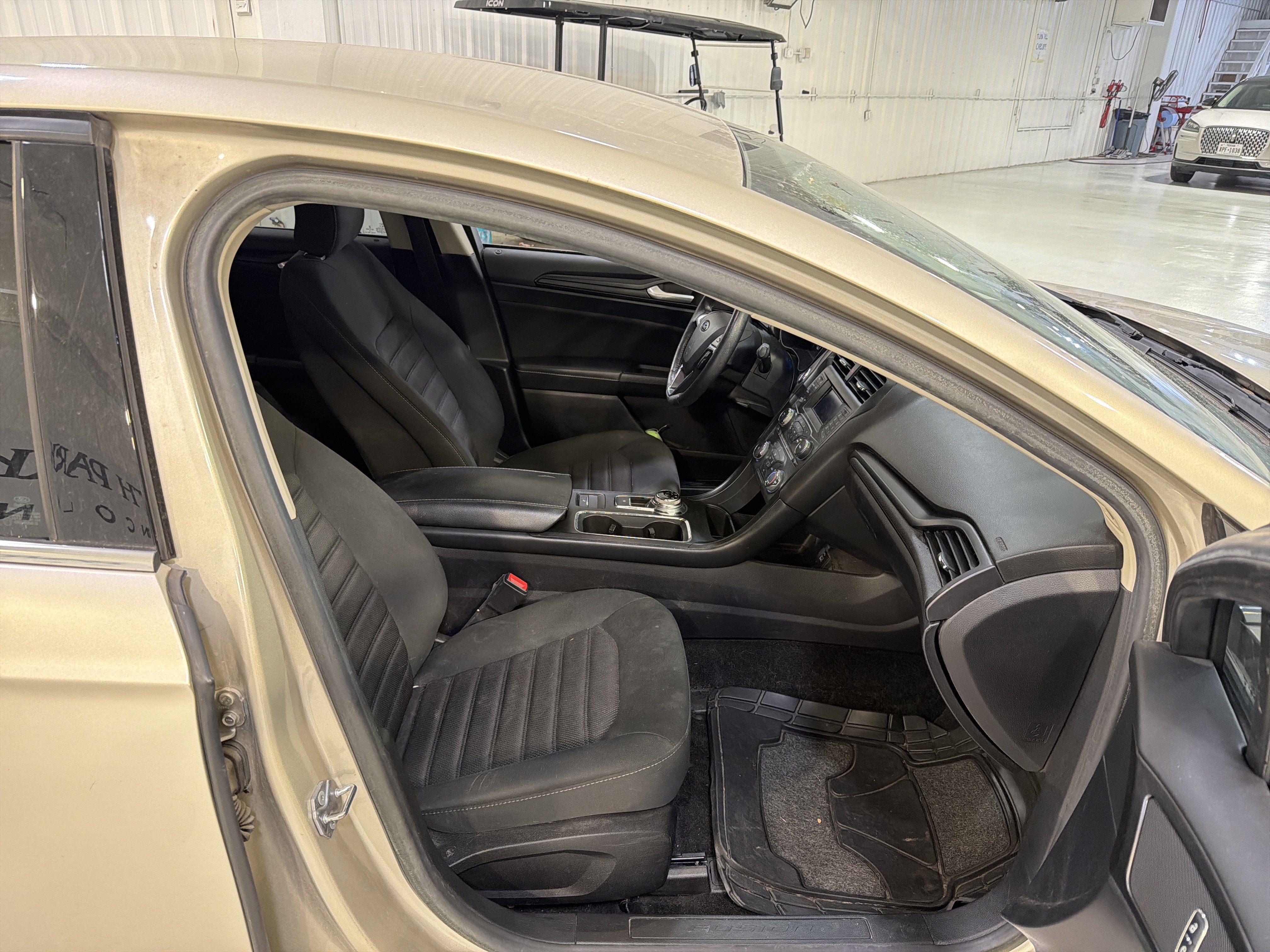 Used 2018 Ford Fusion S w/ Equipment Group 101A FWD image 13
