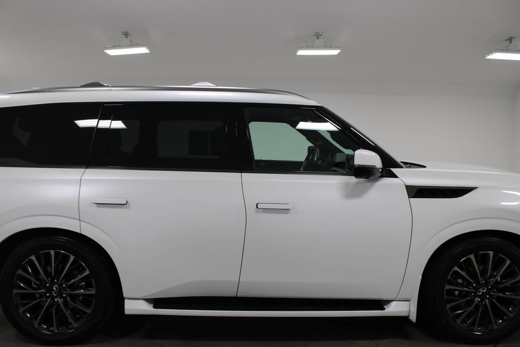 Used 2026 INFINITI QX80 Autograph w/ Autograph Exterior Package AWD/4WD image 11