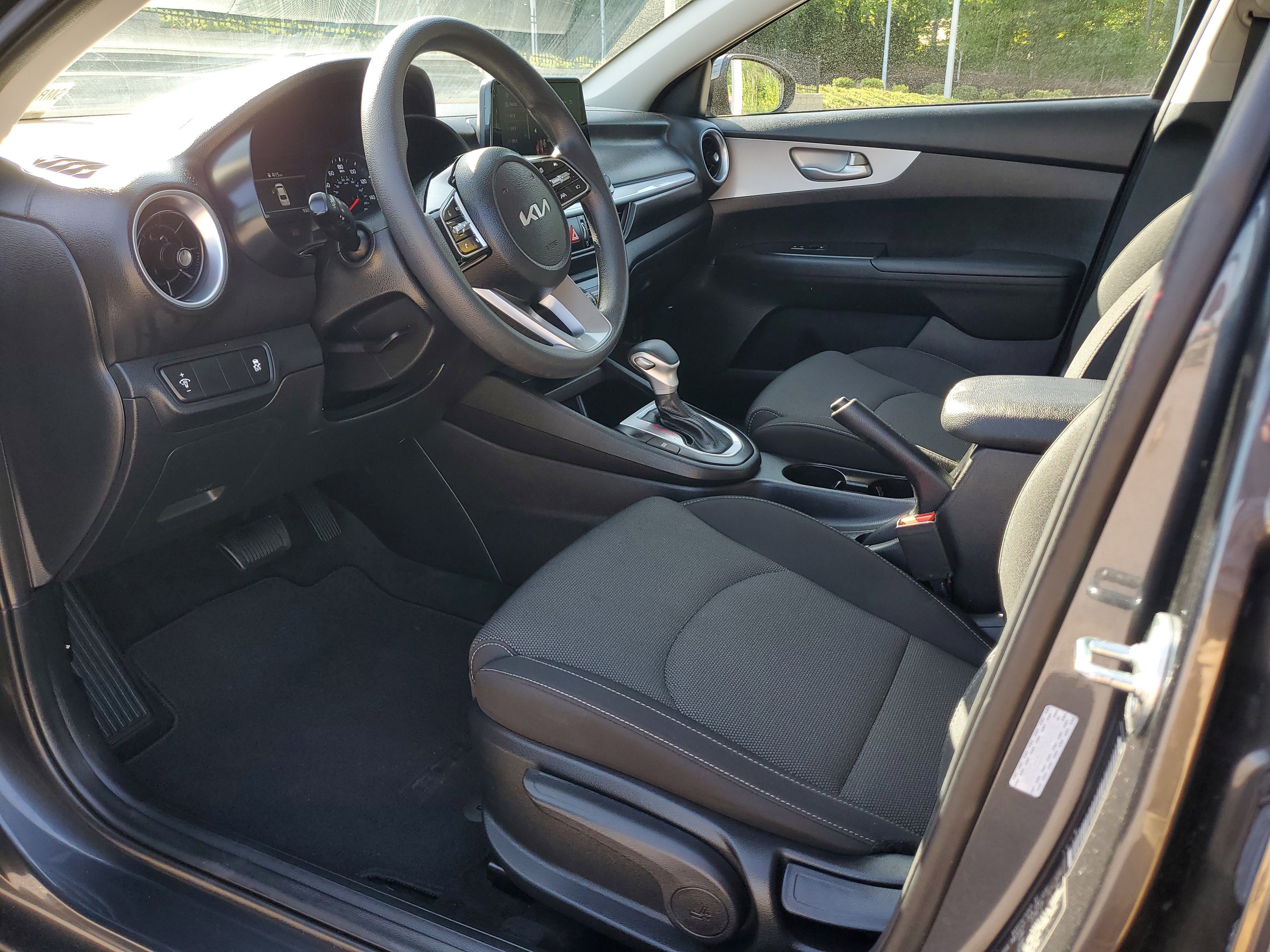 Used 2024 Kia Forte LXS FWD image 15