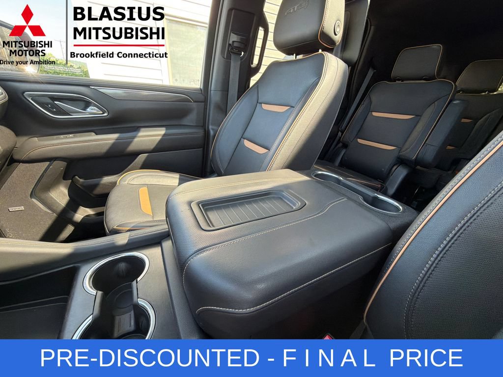 Used 2023 GMC Yukon AT4 w/ AT4 Premium Package AWD/4WD image 30