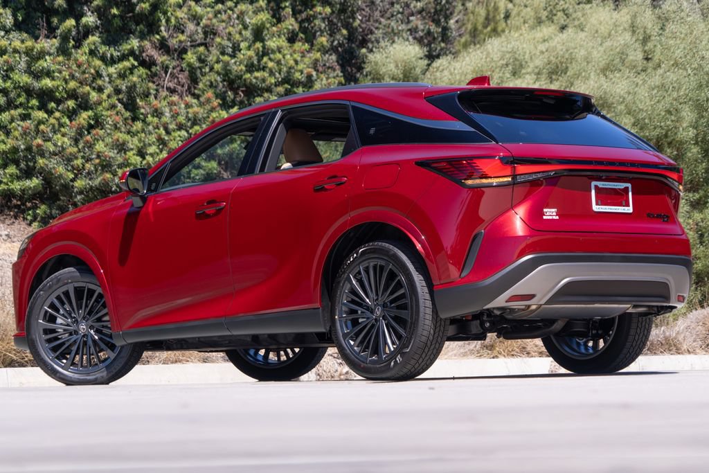New 2026 Lexus RX 450h AWD w/ Convenience Package image 2