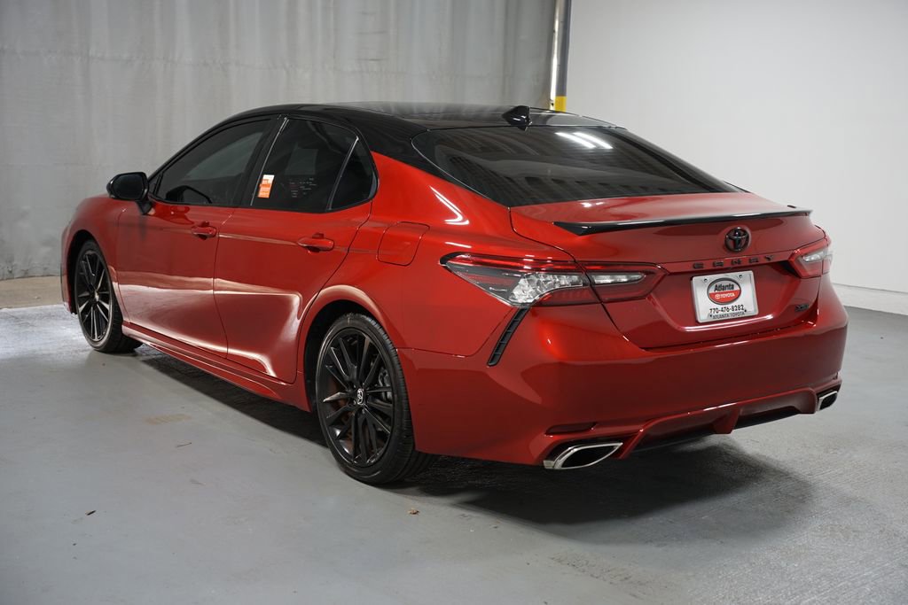 Used 2022 Toyota Camry XSE image 6