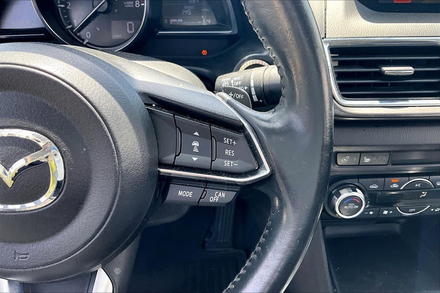 Used 2018 MAZDA MAZDA3 Grand Touring w/ Premium Equipment Package image 22