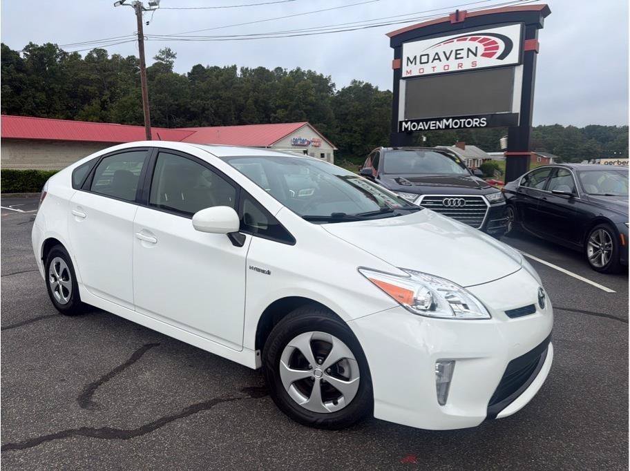 Used 2015 Toyota Prius Two