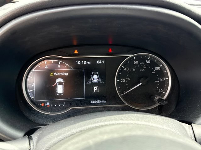 Used 2020 Nissan Kicks SR w/ SR Premium Package FWD image 16