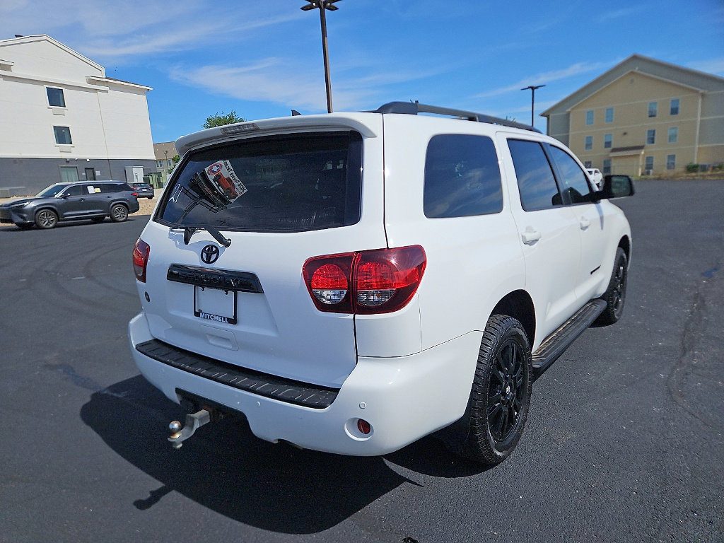 Used 2019 Toyota Sequoia TRD Sport w/ TRD Sport Premium Package AWD/4WD image 5