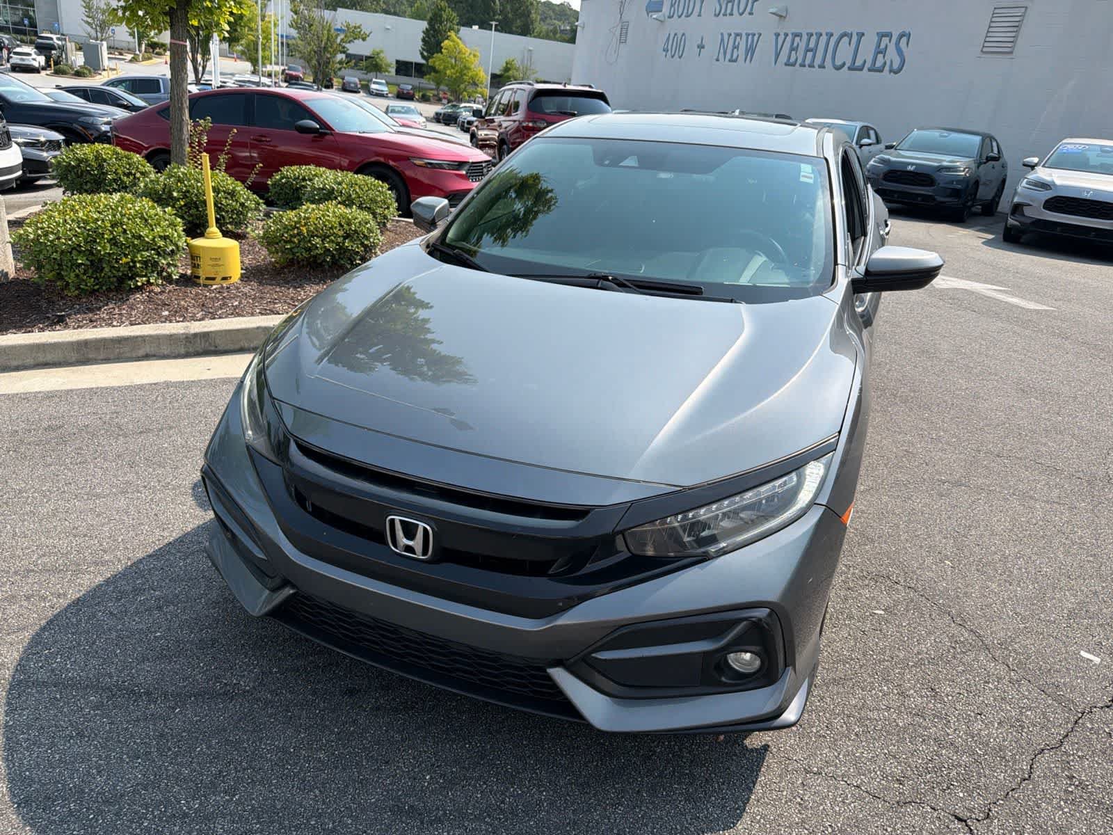 Used 2020 Honda Civic Sport Touring image 4