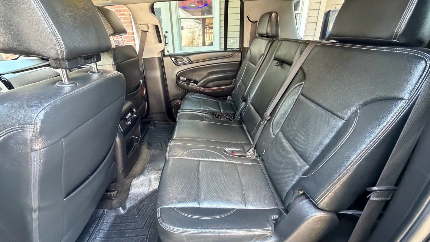 Used 2016 GMC Yukon XL SLE w/ Convenience Package image 10