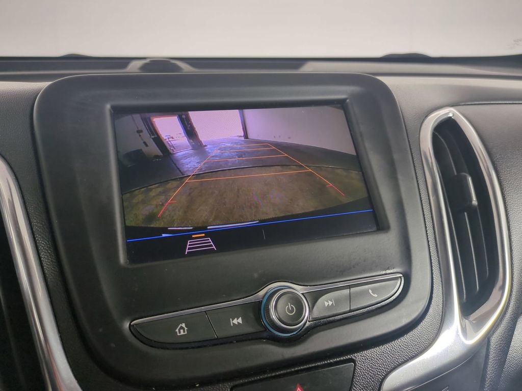 Used 2020 Chevrolet Equinox LT w/ Driver Convenience Package image 25