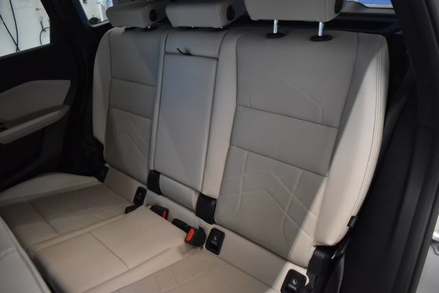 Used 2025 BMW X1 xDrive28i w/ Convenience Package AWD/4WD image 7