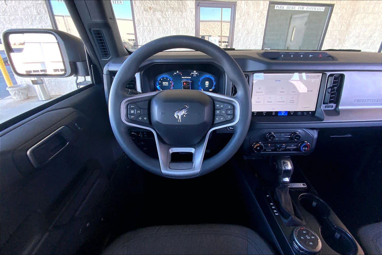 Certified 2025 Ford Bronco 4-Door w/ Sasquatch Package AWD/4WD image 6