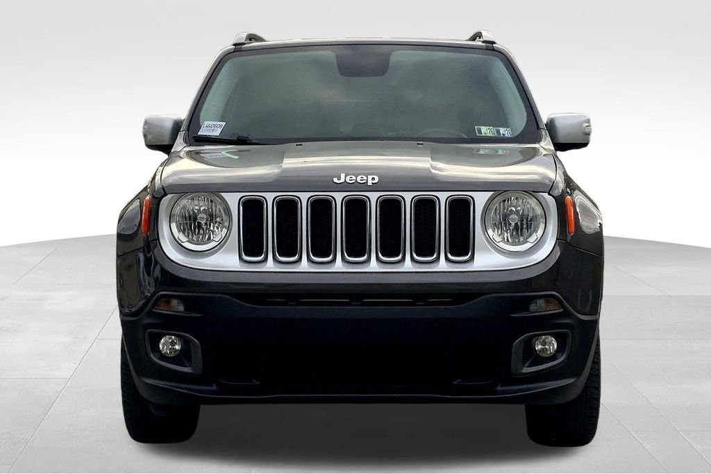Used 2016 Jeep Renegade Limited image 3