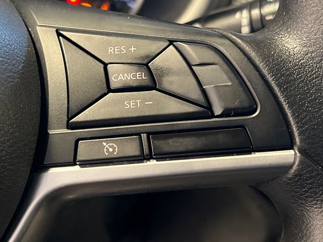 Used 2022 Nissan Kicks S FWD image 21