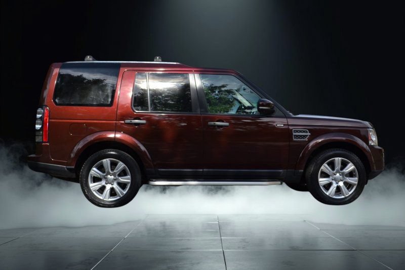 Used 2016 Land Rover LR4 HSE AWD/4WD image 8