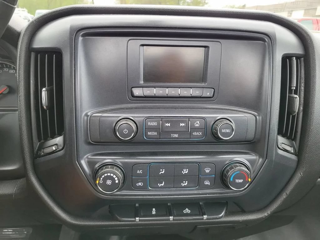 Used 2017 GMC Sierra 1500 2WD Regular Cab image 4