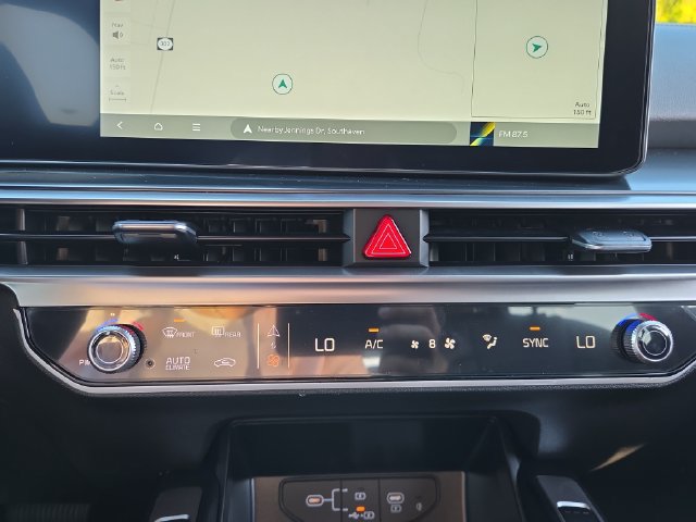 New 2026 Kia Sorento EX FWD image 9