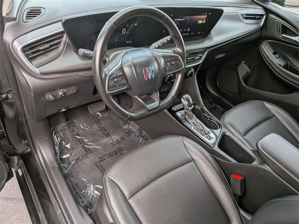 Used 2024 Buick Encore GX Sport Touring image 13