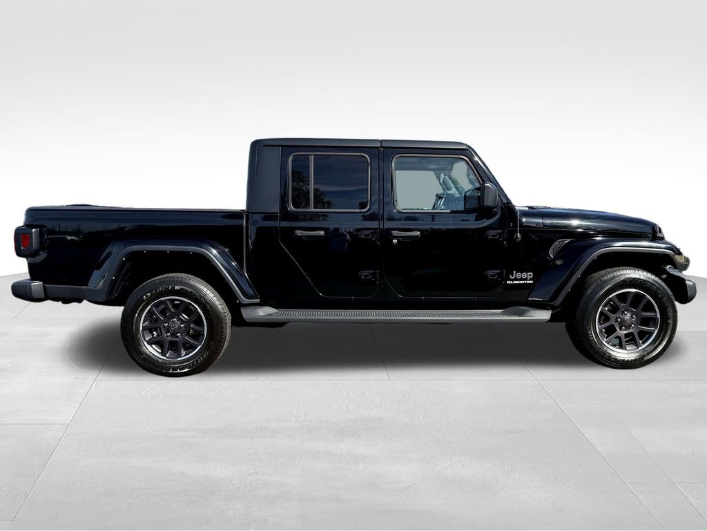 Used 2022 Jeep Gladiator Overland w/ Popular Equipment Package image 9