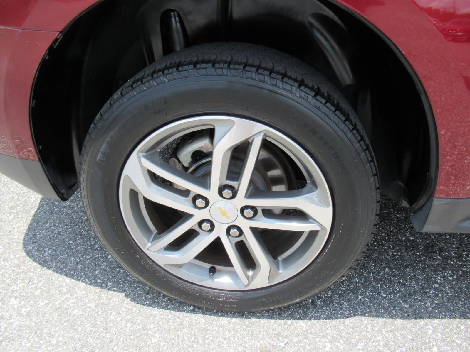 Used 2016 Chevrolet Equinox LTZ w/ Enhanced Convenience Package FWD image 8