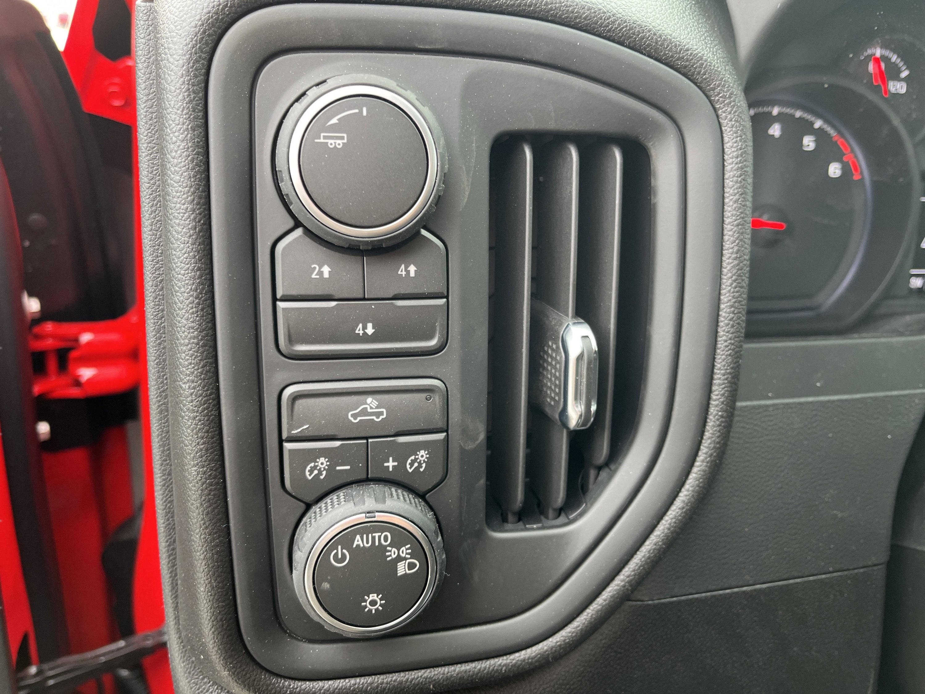 New 2026 Chevrolet Silverado 2500 Custom w/ Custom Convenience Package image 16