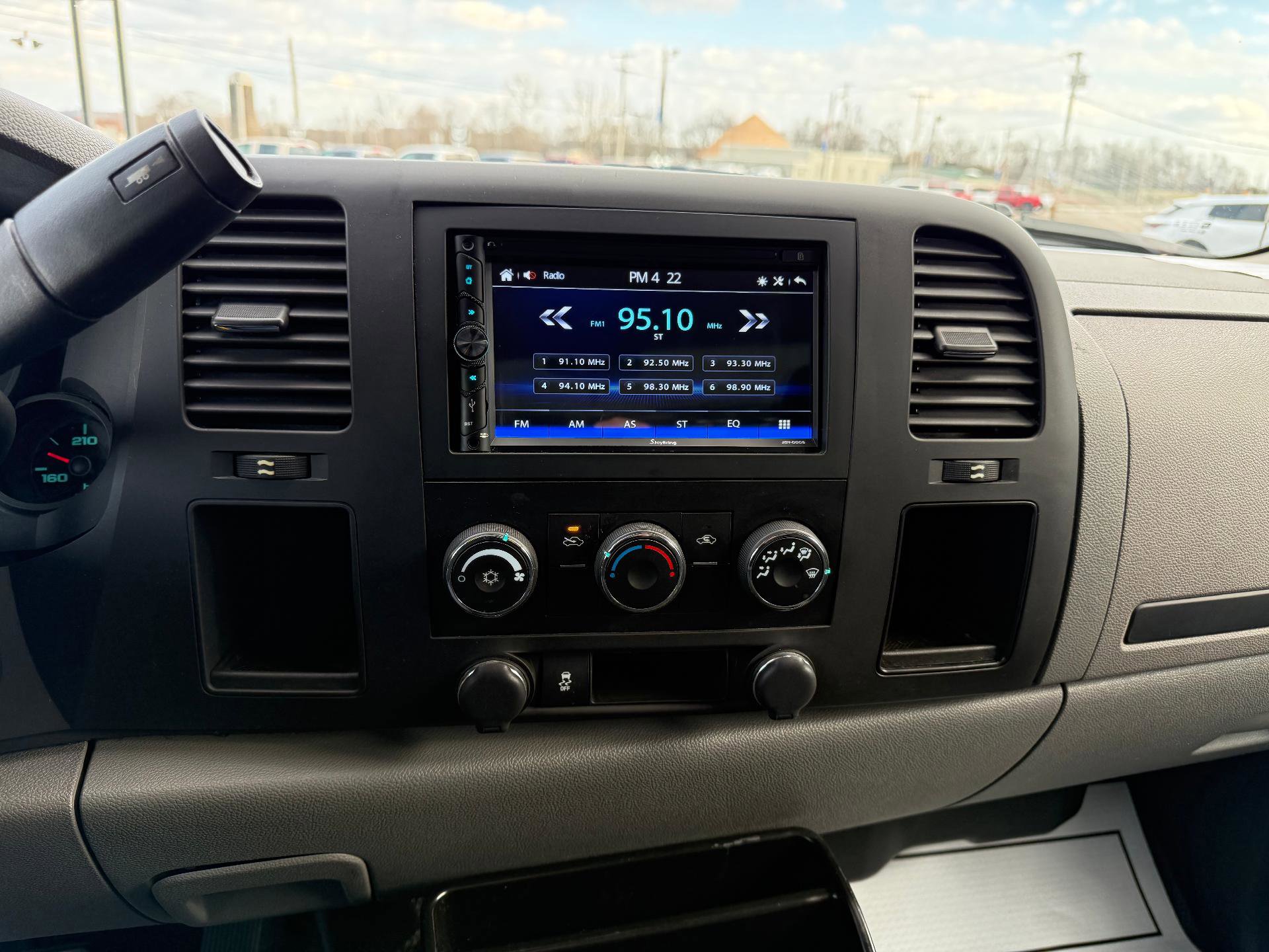 Used 2012 Chevrolet Silverado 1500 W/T image 17