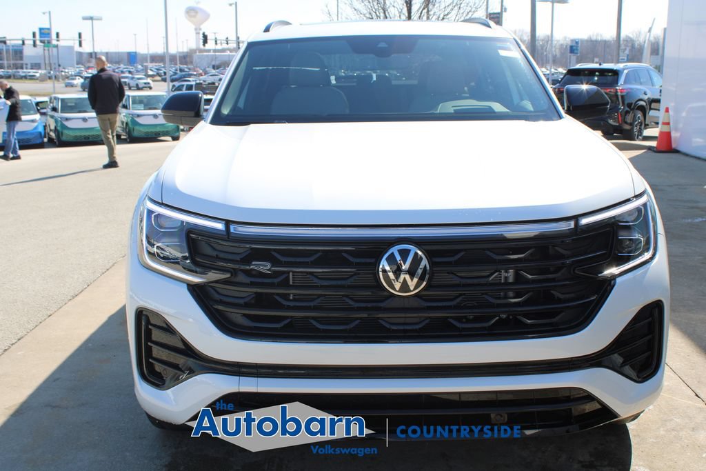 New 2026 Volkswagen Atlas Cross Sport SEL R-Line AWD/4WD image 2