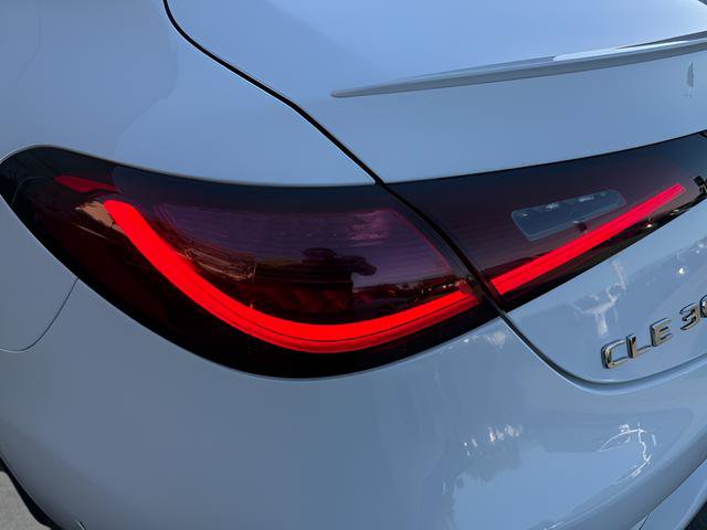 Used 2024 Mercedes-Benz CLE 300 4MATIC Coupe image 33