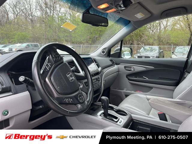 Used 2017 Honda Pilot EX-L video 3
