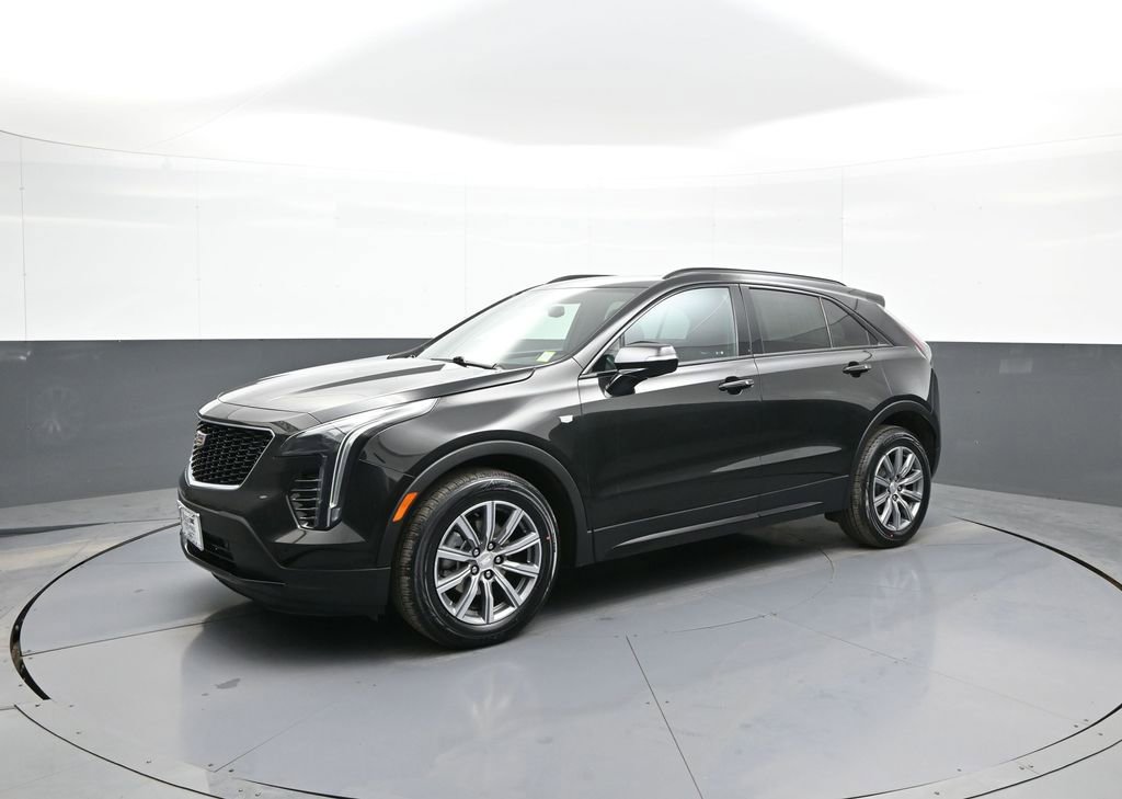 Used 2023 Cadillac XT4 Sport w/ Technology Package image 10