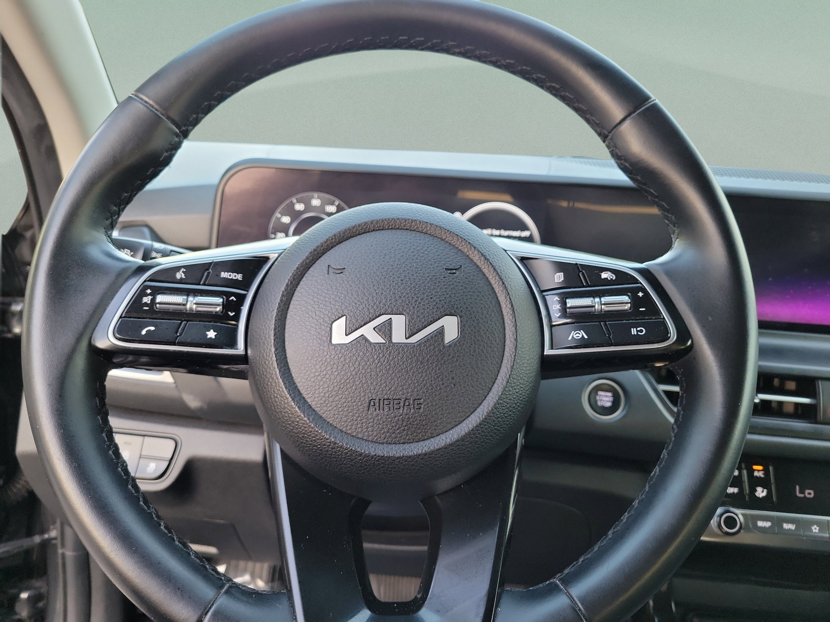 Certified 2024 Kia Seltos EX FWD image 17