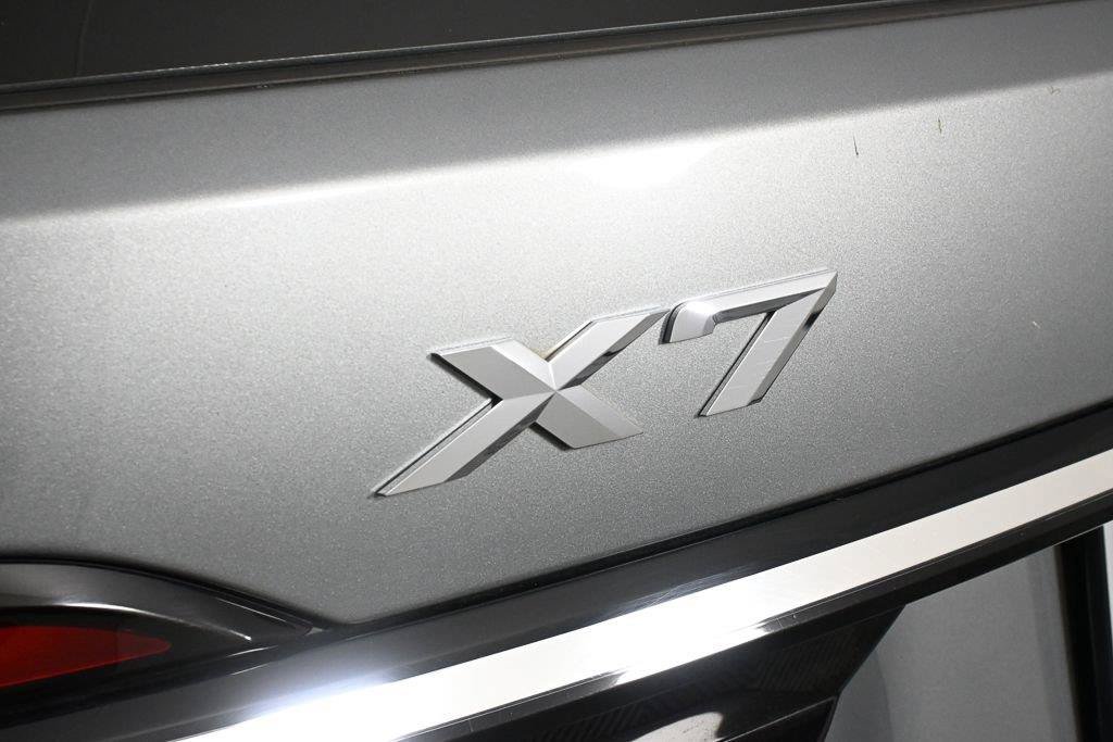 Used 2023 BMW X7 xDrive40i w/ Executive Package AWD/4WD image 27