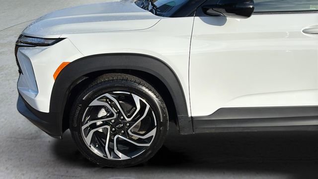 Used 2024 Chevrolet TrailBlazer RS w/ Driver Confidence Package image 36