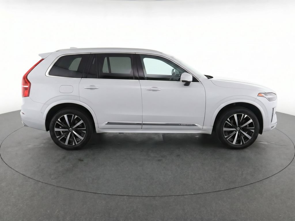 Certified 2026 Volvo XC90 B6 Core AWD/4WD image 8