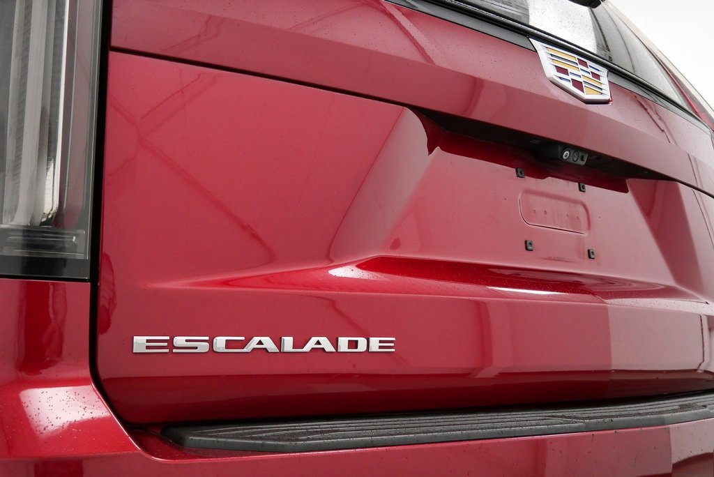 Used 2023 Cadillac Escalade ESV V image 10