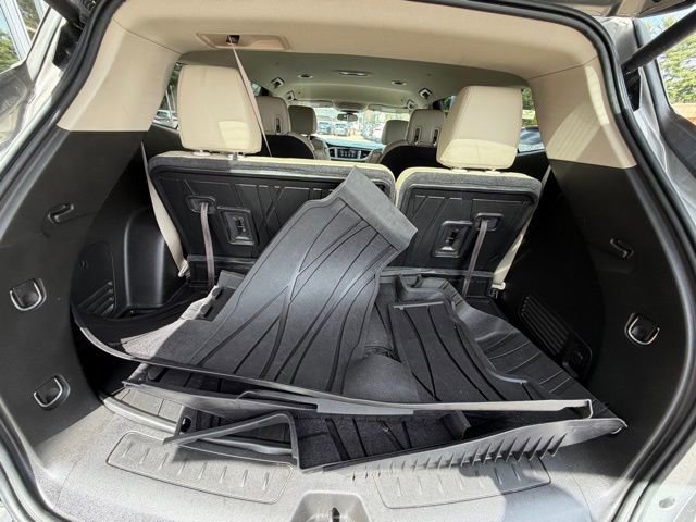 Used 2018 Buick Enclave Essence AWD/4WD image 22
